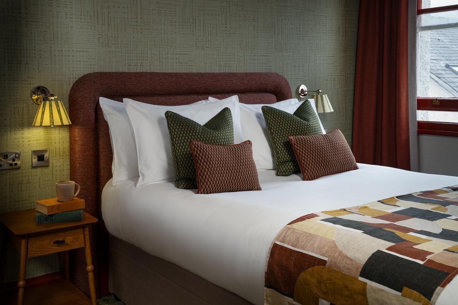 Classic Double Room,1681722094:JPEG